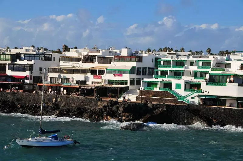 Playa Blanca (c) Alesia Belaya